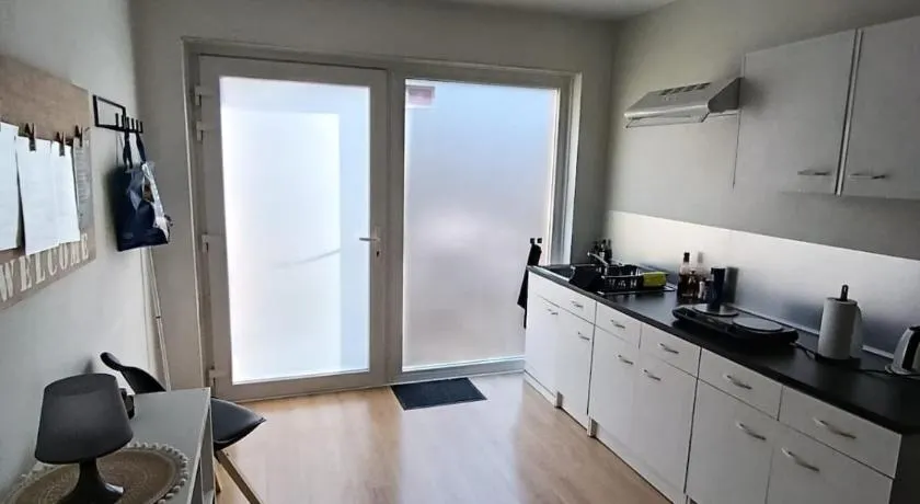 Airbn'BD - spacious and cozy studio with swimming pool - Image 1