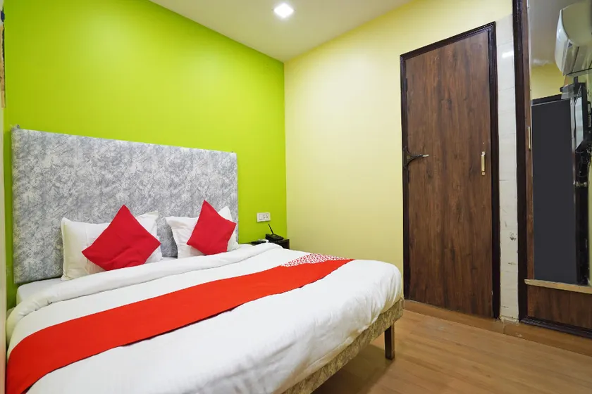 Hotel O Park View - Image 1