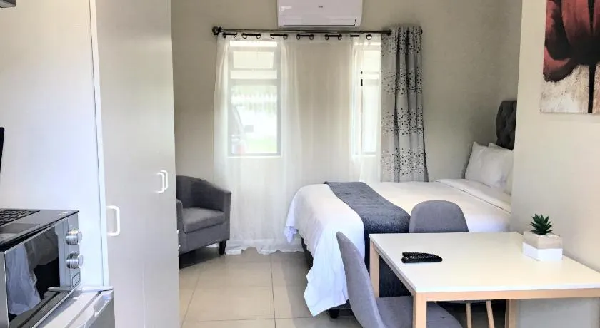 Selton Guesthouse - Image 1