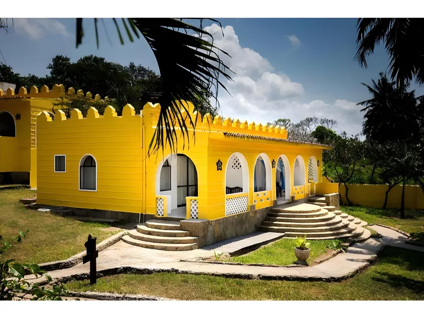 The Coconut Beach Boutique Lodge and Spa - Image 1