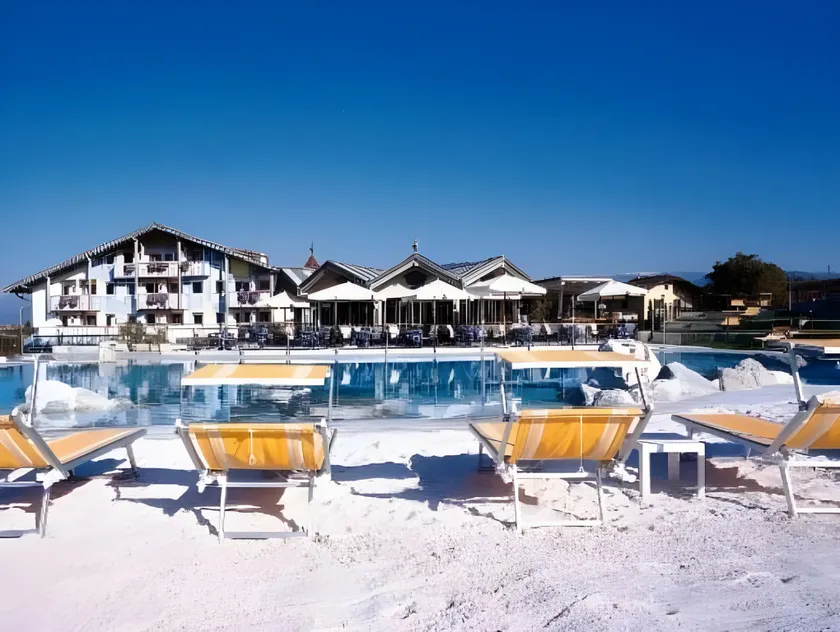 Weinegg Wellviva Resort - Image 1