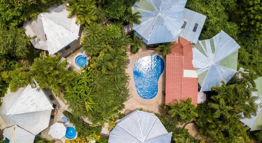 Tamarindo Village Hotel - Image 1