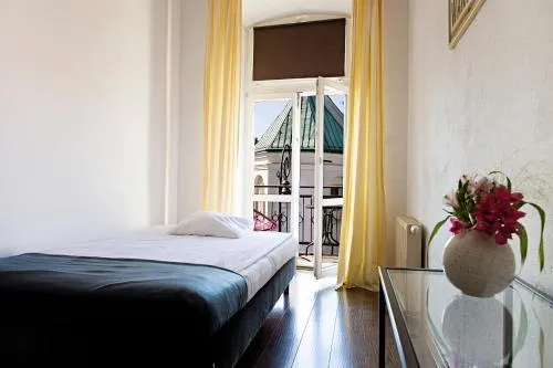 Hostel Królewska - Image 1