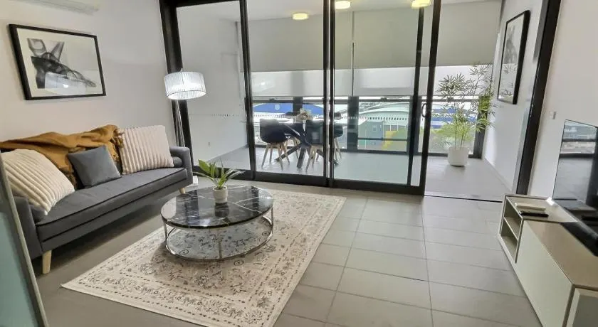 Modern 1BR Views in Belconnen - Image 1
