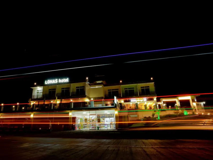 LOHAS Airport Hotel and Restaurant - Image 1