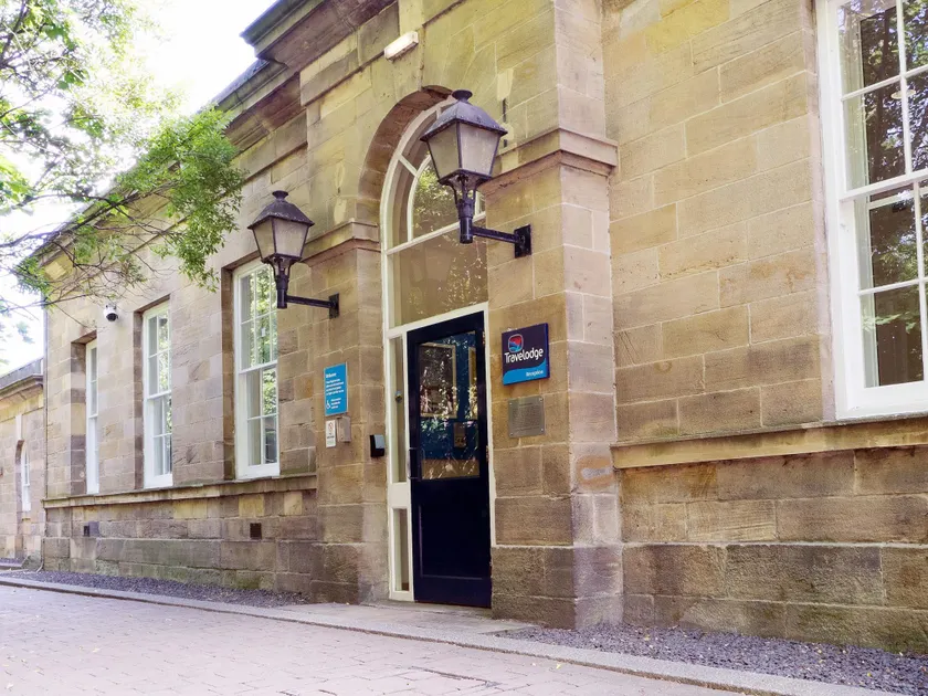 Travelodge Durham - Image 1