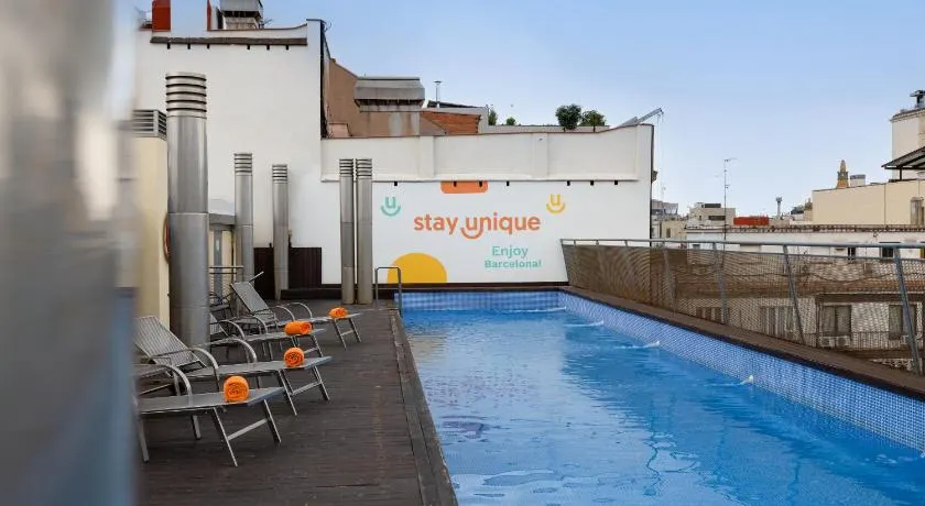 Stay Unique Apartments Pau Claris con piscina - Image 1
