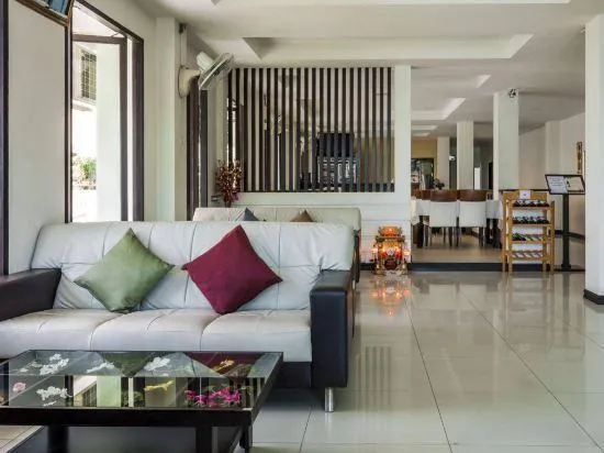 G House Hotel - Image 1