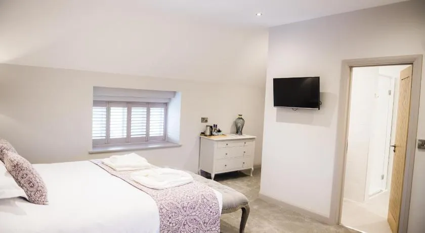 Rutland Water Courtyard Rooms - Image 1