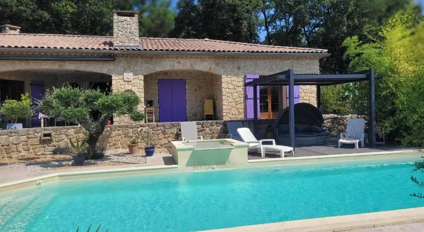 Lilou's Chambre d'hôtes au pied du Ventoux - Image 1