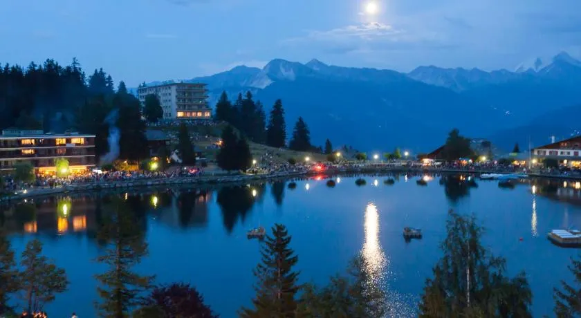 Lago Lodge Crans-Montana Centre - Image 1