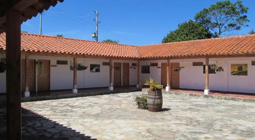 Hotel Ecoposada Viña de Aldana - Image 1