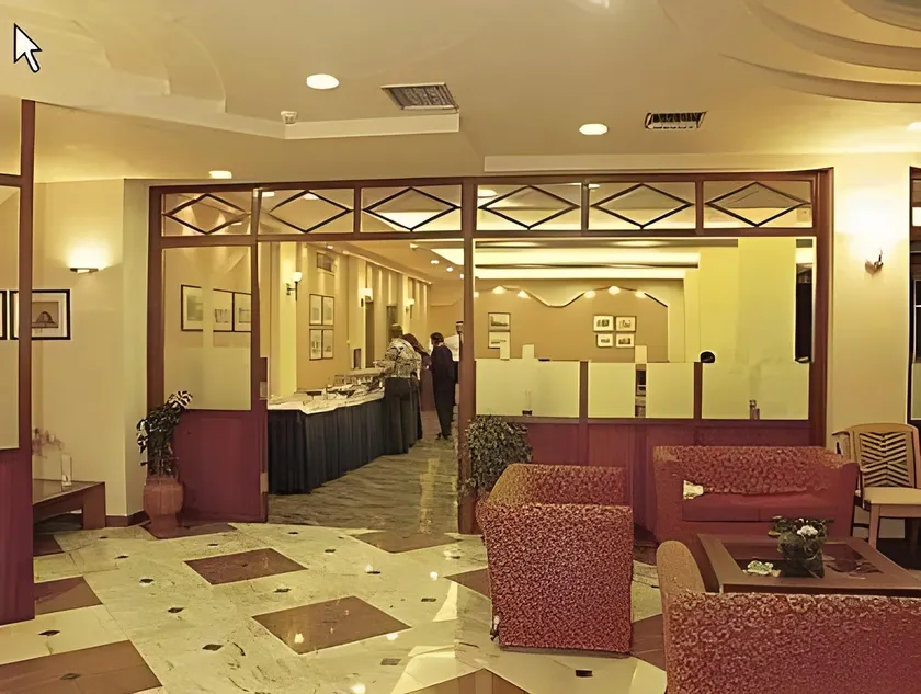 Tolon Holidays Hotel - Image 1