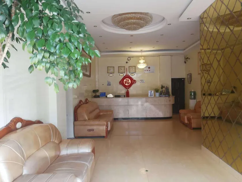 Jinmao Express Hotel - Image 1