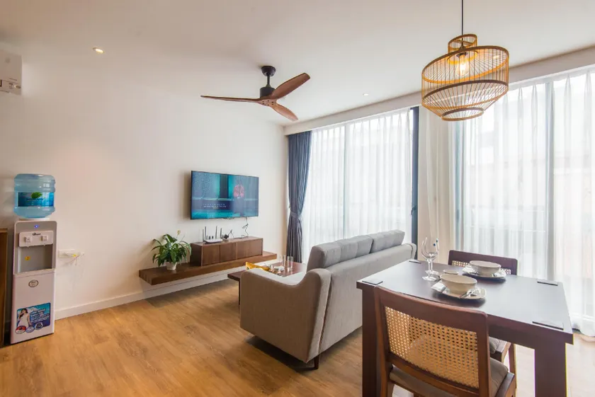22housing Hotel & Apartment 81 Linh Lang - Image 1