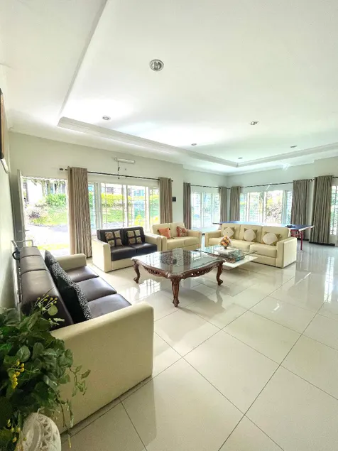 Villa Trawas Bandungan - Image 1