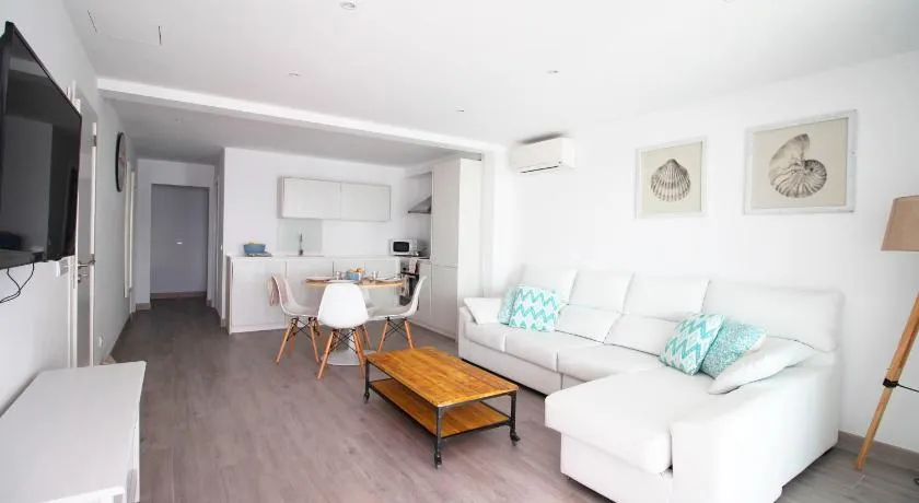 Apartaments Es Port para largas estancias - Image 1