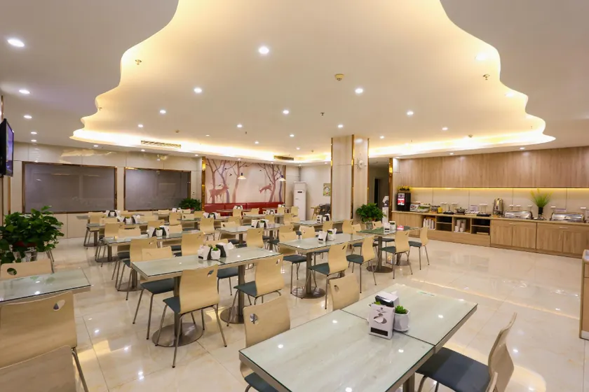 Ginza Grace Inn Hotel (Linyi Yinqueshan Road) - Image 1