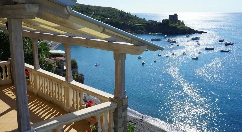 Villa La Petra - Hotel boutique - Image 1