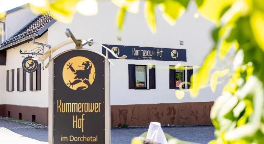 Kummerower Hof - Image 1