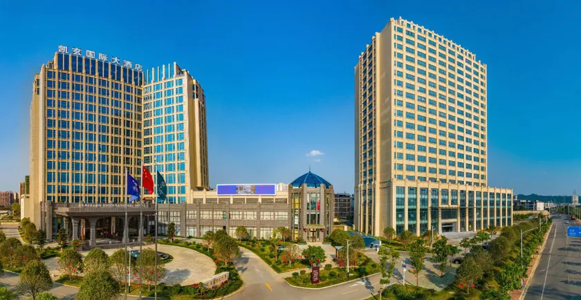 Kaixuan International Hotel - Image 1