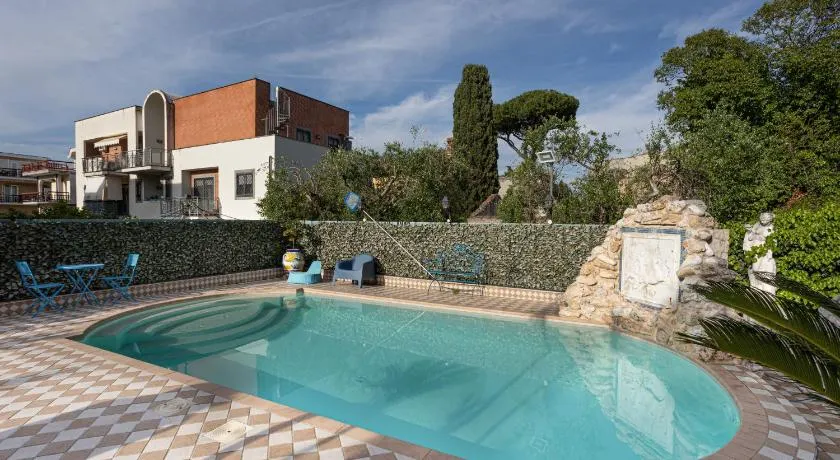 Casa Romana - Image 1