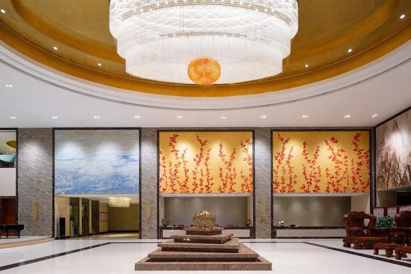Laibin Hotel - Image 1