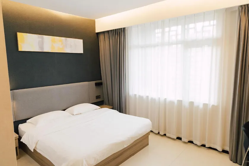 Huayi Series - Hengshui Wuqiang County Yingbin West Street Huayi Hotel - Image 1
