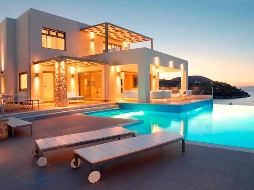 New Luxury Beach front Villa large private pool amazing sea view - Image 1