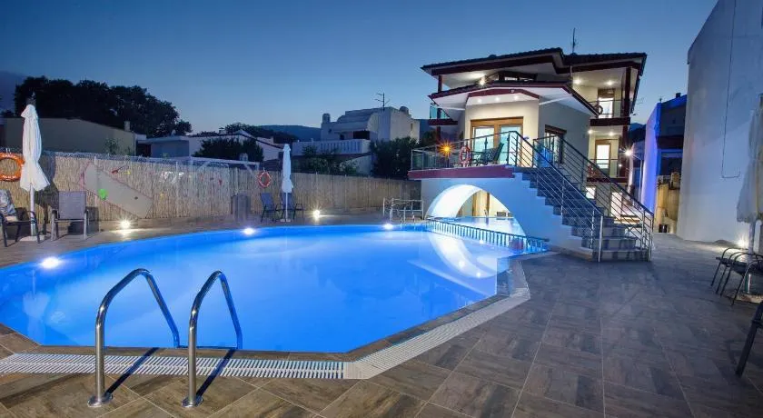 Rent House Karavi - Image 1