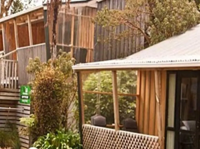 Kaka Retreat Motel, Stewart Island - Image 1