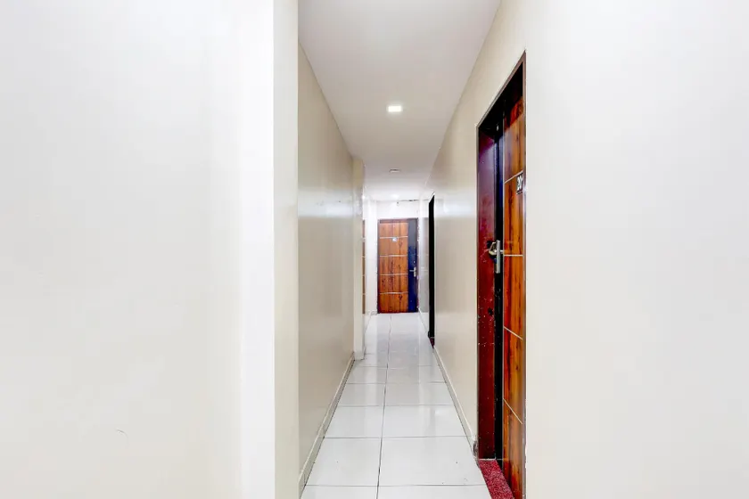 Hotel O Pride - Image 1