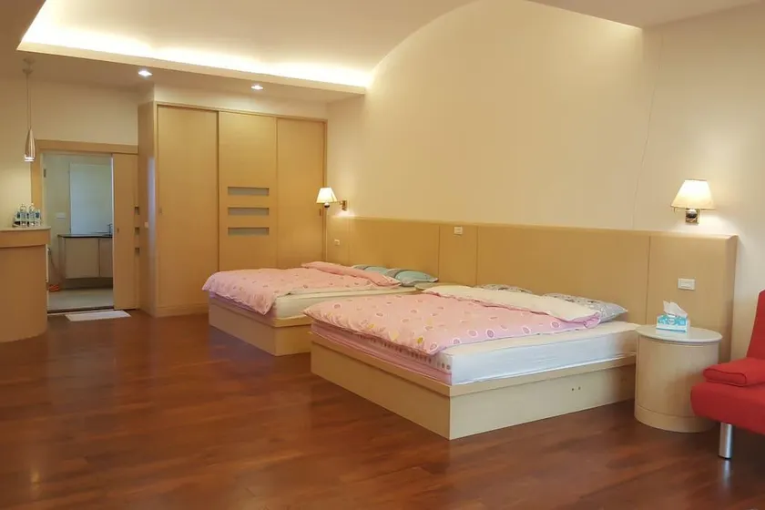 Deluxe Room with Two Queen Beds (C201) - Image 1