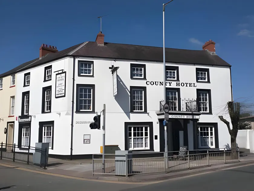The County Hotel - Image 1