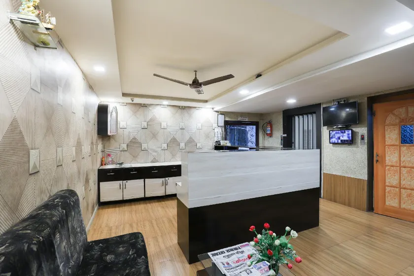 OYO Flagship Hotel Janki - Image 1