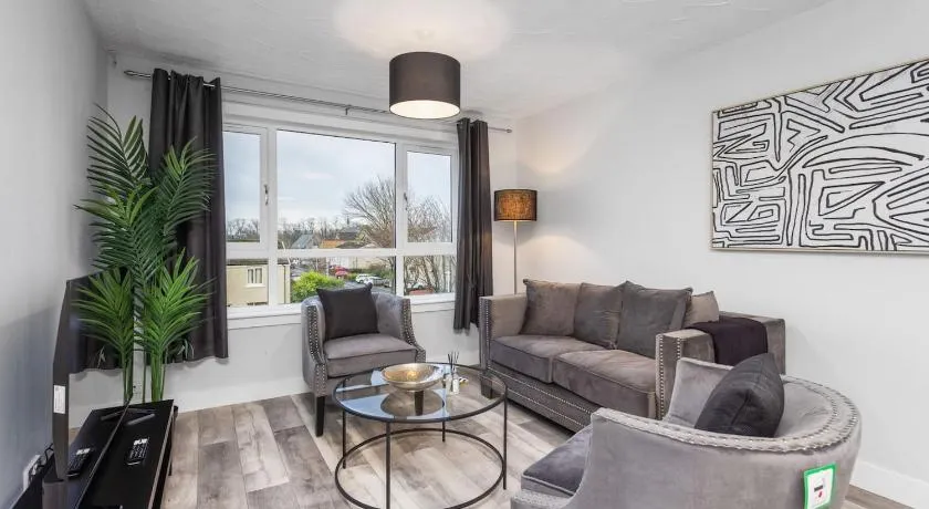 Well Presented 3 Bedroom, Grangemouth. - Image 1