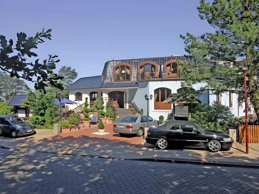 Hotel Wernerwald - Restaurant, Wellness & Events - Image 1