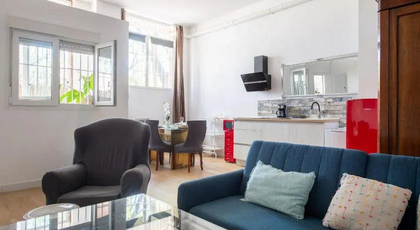 Home2Book Modern Stay Cozy Apt Seville - Image 1