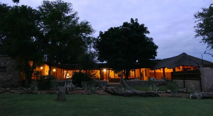 Adonsonia Lodge - Image 1