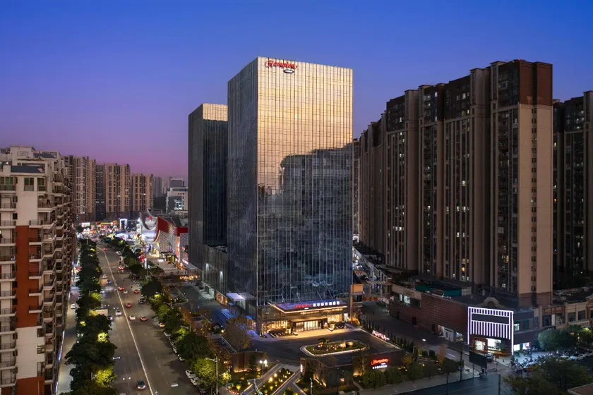 Hampton by Hilton Meizhou Meijiang Caisheng Center - Image 1