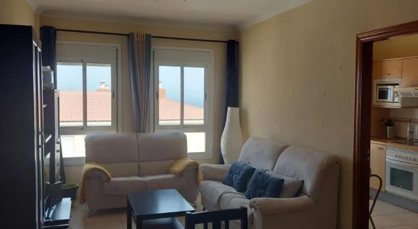 Cosy & Central Apartament Vecindario - Image 1