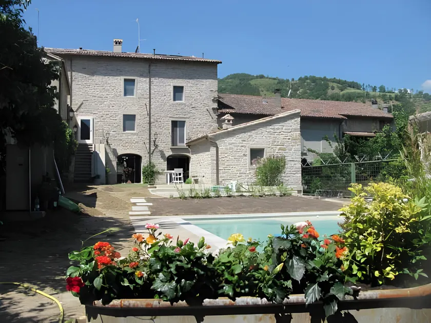 La Locanda Della Campanara - Image 1