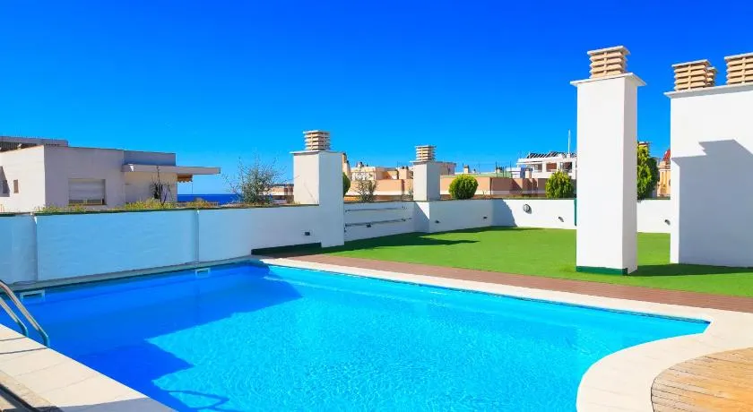 UHC Sol i Mar Family Complex - Image 1