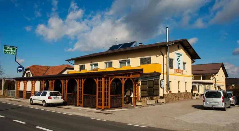 Guest House Čelan - Image 1