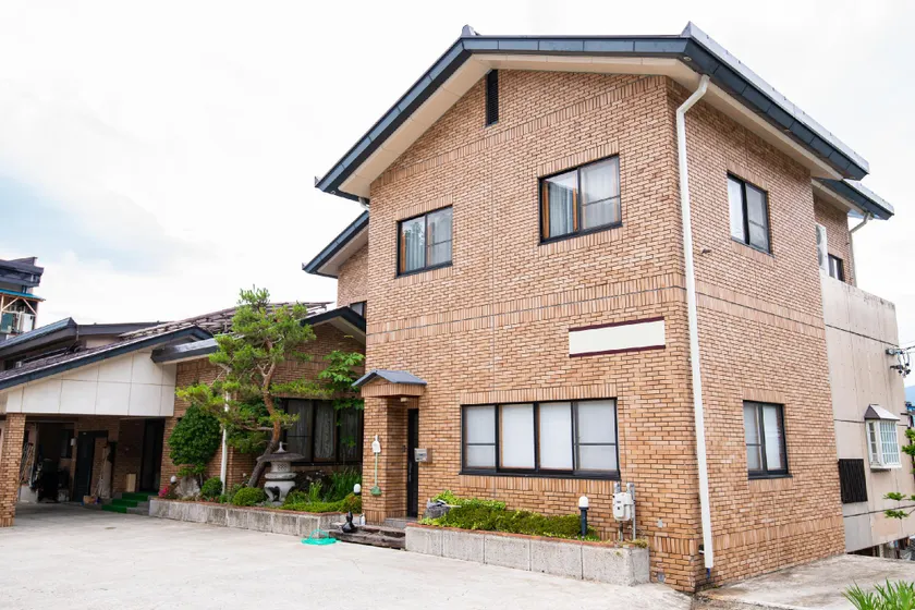 Toemu Nozawa Lodge - Image 1