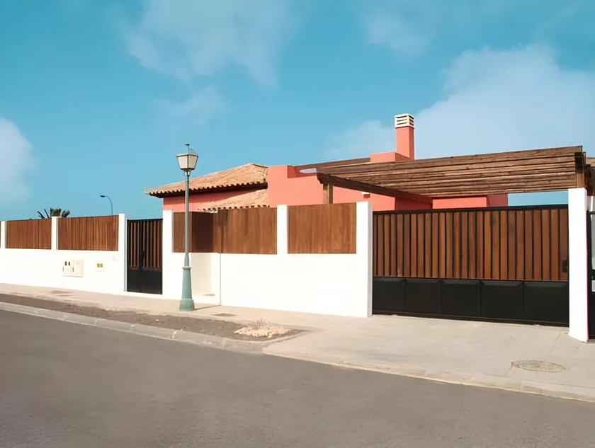 Ereza Villas Alicia - Image 1