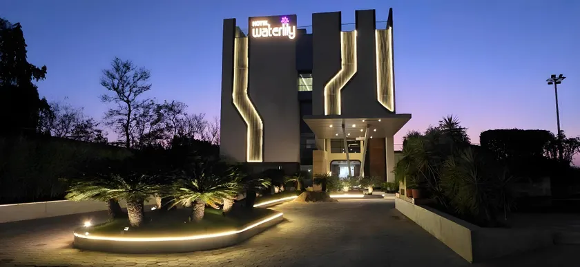 WATERLILY HOTEL  - Image 1