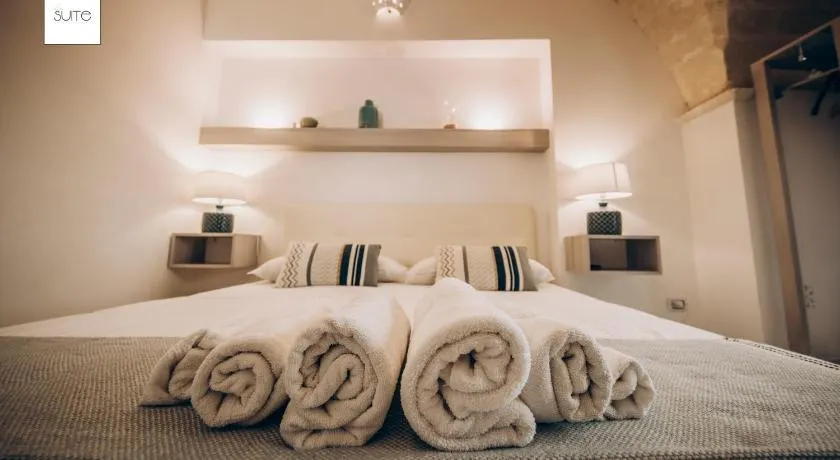 Le Suite Bed - Image 1