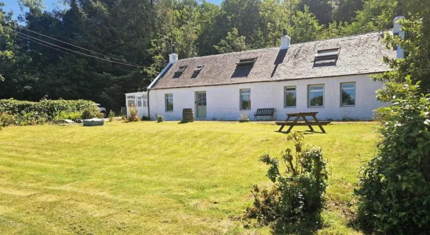 Rock Cottage - Image 1