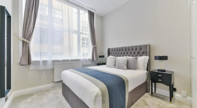 Avari Apartments - Hatton Collection - Image 1